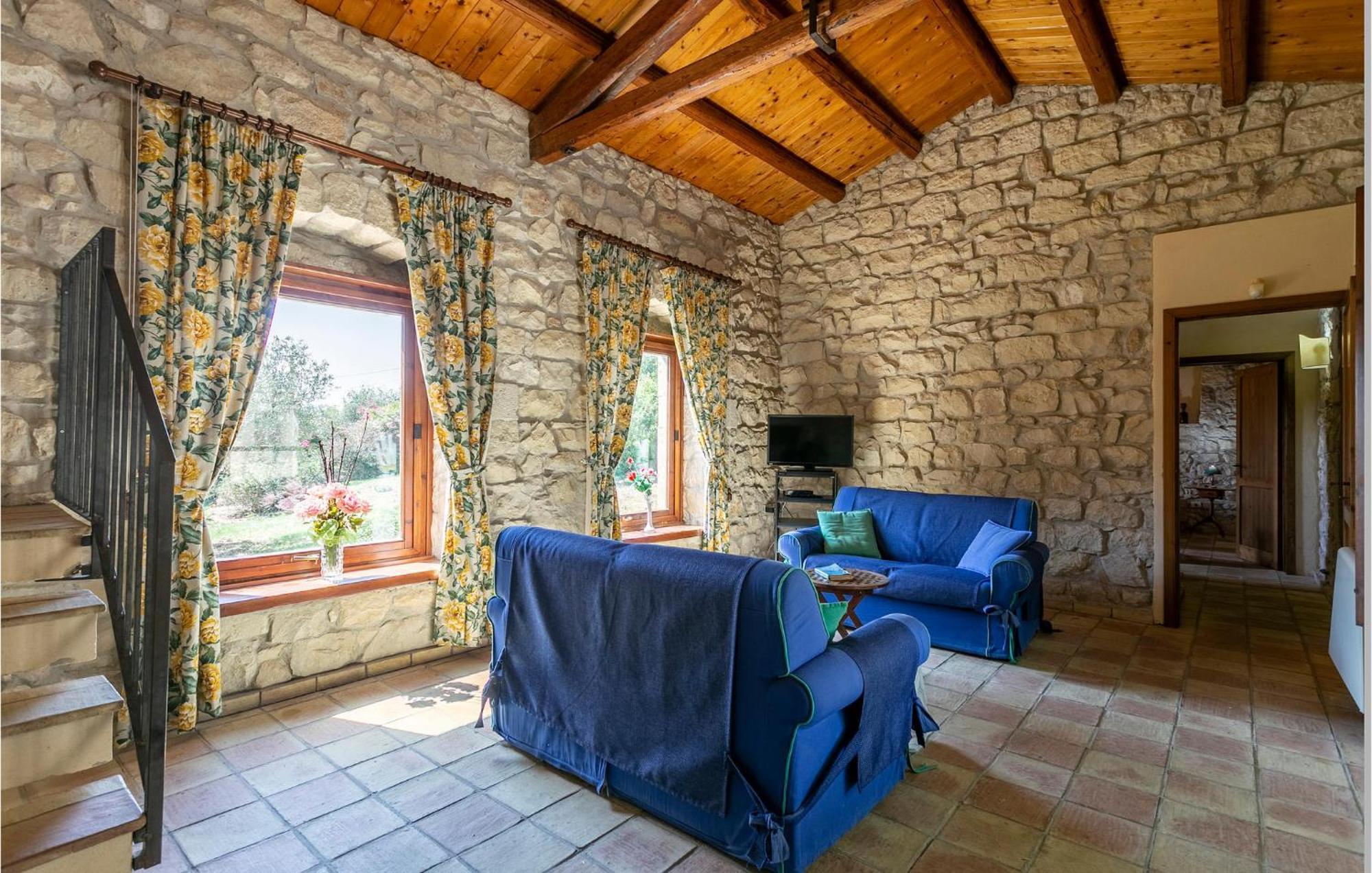 Cozy Home In Ragusa With Kitchen Camemi Exterior photo